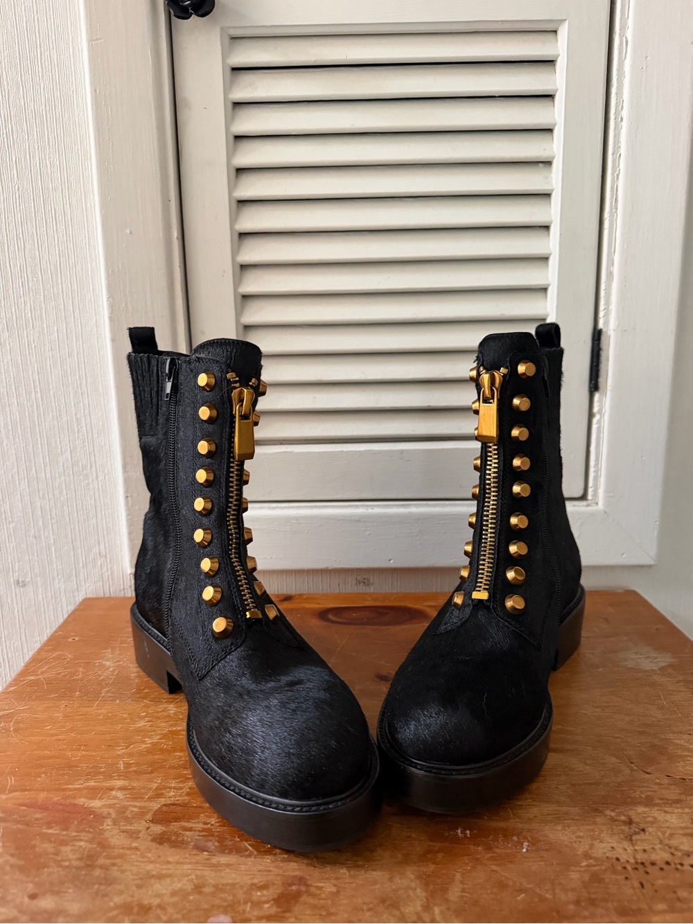 Jeffrey Campbell Tonette Black Calf Hair Gold Studded Zip Combat Boots Sz 7.5